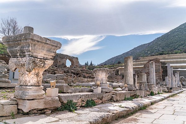 Exploring Ephesus: A Traveler&rsquo;s Guide to an Ancient City